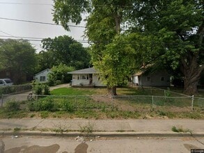 Building Photo - 2014 E Laurel St