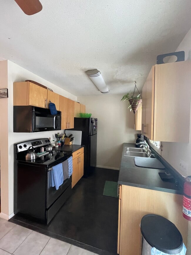 Photo - 5 Grandview Dr Townhome