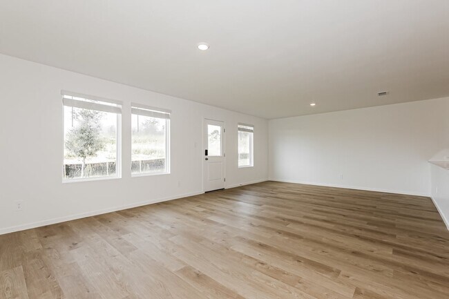 Foto del edificio - 543 Artemis St
