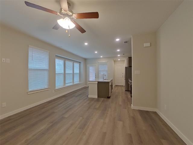 Foto del edificio - 8221 Brookhaven Dr