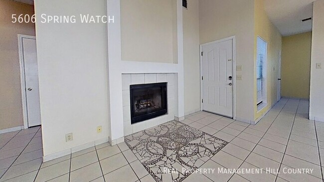 Foto del edificio - 5606 Spring Watch
