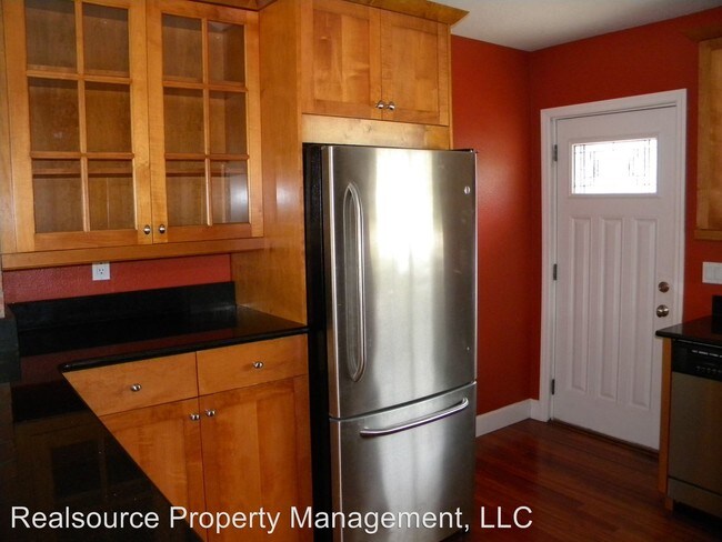 Foto del edificio - 2 br, 1 bath House - 1522 East Washington St.