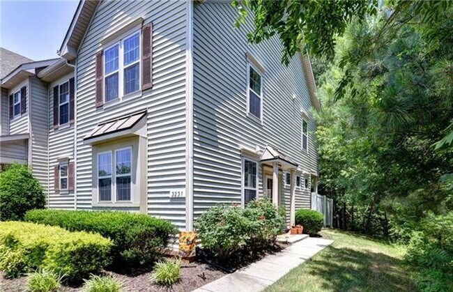 Foto del edificio - 3 bedroom/2.5 bathroom - Weatherly At Whitehall