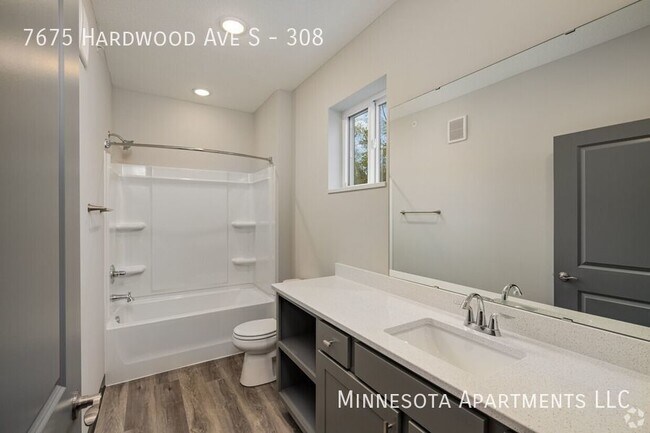Building Photo - Comfort & Convenience in Cottage Grove!