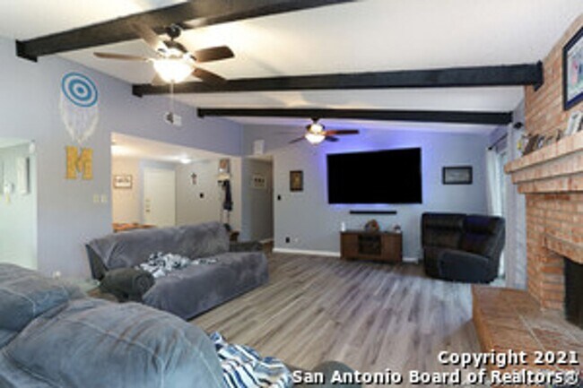 Building Photo - 6510 Ridge Creek Dr