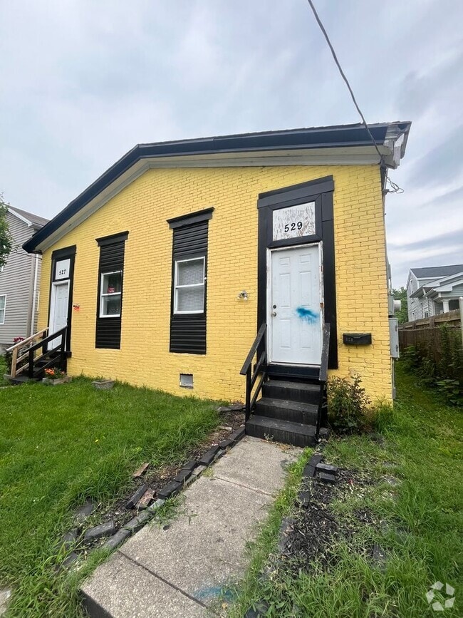 Building Photo - 529 E Kentucky St