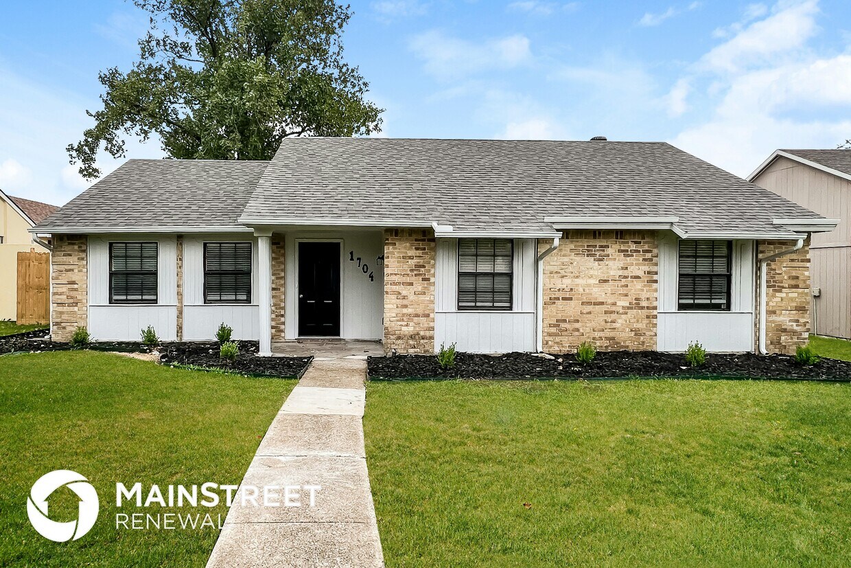 Primary Photo - 1704 Panola Dr