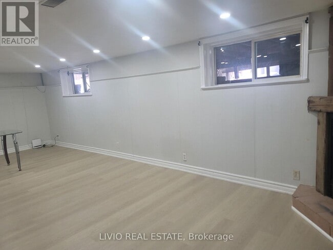 Photo du bâtiment - 22 Northampton Dr