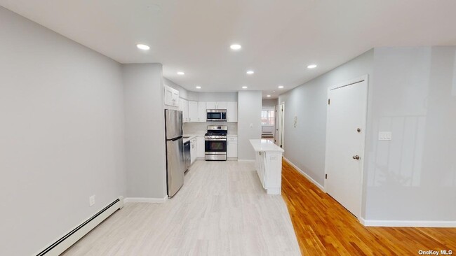 Foto del edificio - 135-35 82nd Ave