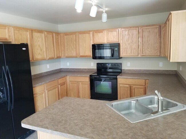 Building Photo - 4047 E Angel Spirit Dr