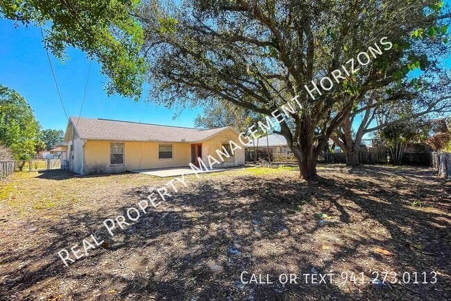 Building Photo - 3531 Duar Terrace