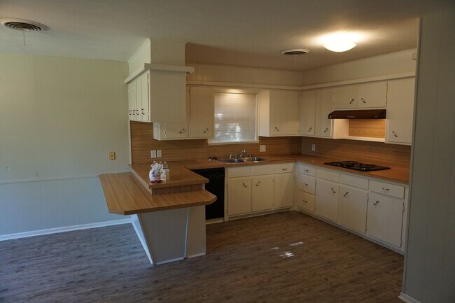 Foto del edificio - 3018 68th St