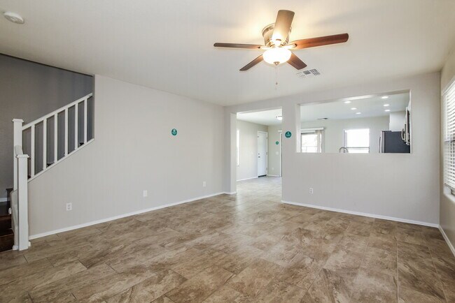 Foto del edificio - 18538 W Fairway Dr