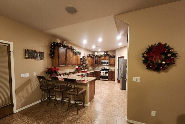 Foto del edificio - 12616 N 39th St