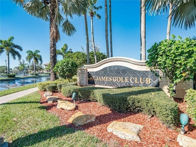 Foto del edificio - 534 Waverly Cir