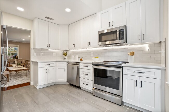 Foto del edificio - 631 N Tazewell St