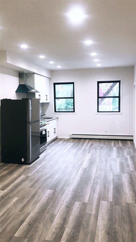 Foto principal - 1208 12th St