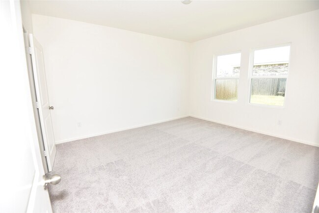 Foto del edificio - 21659 Cottage Ln