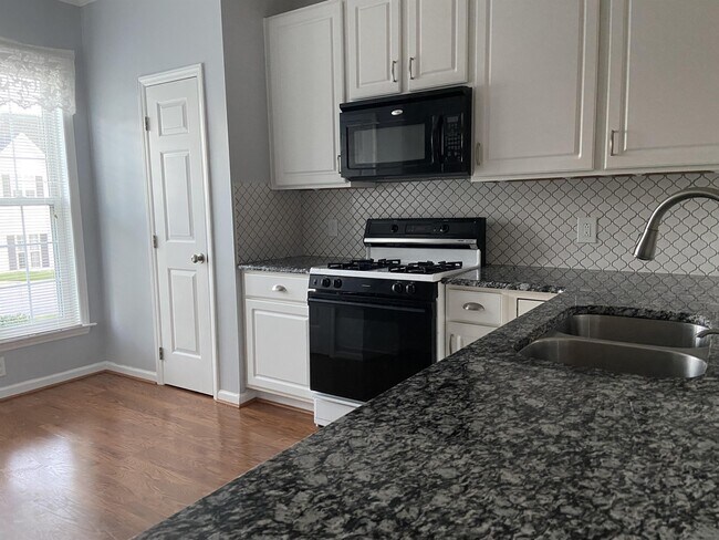 Foto del edificio - 5343 Cog Hill Ct