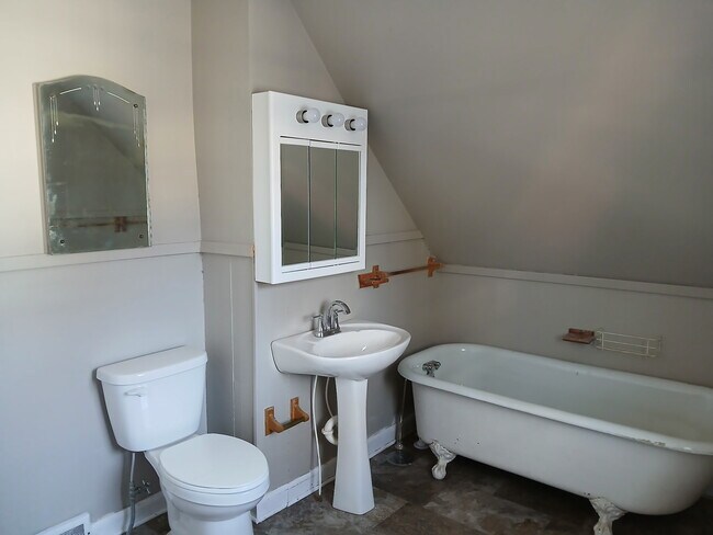 Foto del edificio - 612 W Laurel St