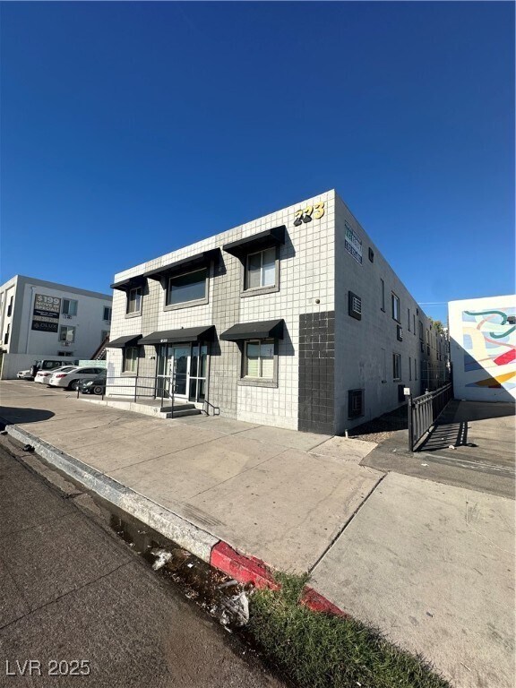 Foto del edificio - 223 N 9th St