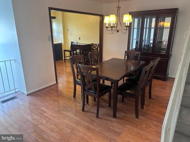 Foto del edificio - 3555 Churchill Ln