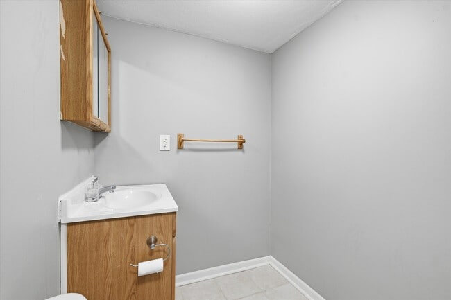 Foto del edificio - 4916 Crescent Ave