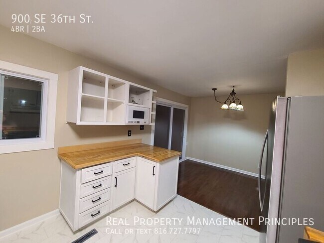 Foto del edificio - 900 SE 36th St