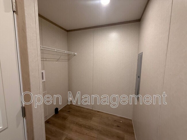 Building Photo - 7534 US-60
