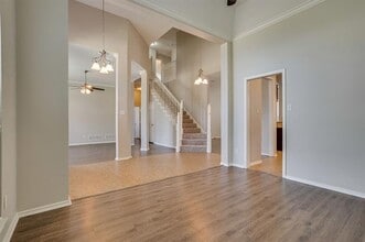 Building Photo - 2437 Shetland Dr