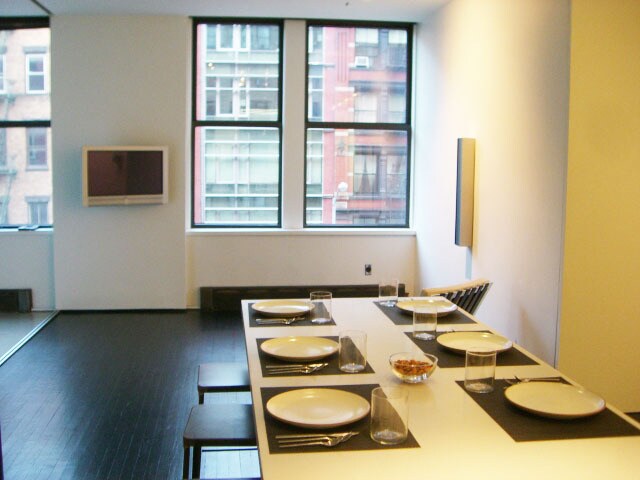 Building Photo - 111 Hudson St