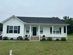 Building Photo - 4751 Piper Ln