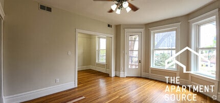 Building Photo - 4330 N Sheridan Rd