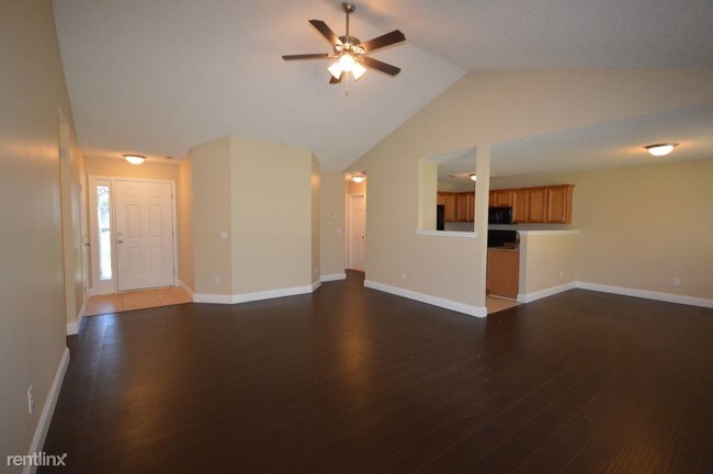 Foto del edificio - 4136 Red Shed Ln