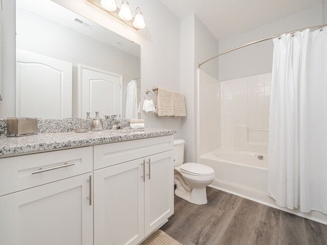 encimeras de granito - Brentmoor Apartments