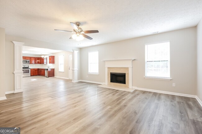 Building Photo - 889 Capital Ct