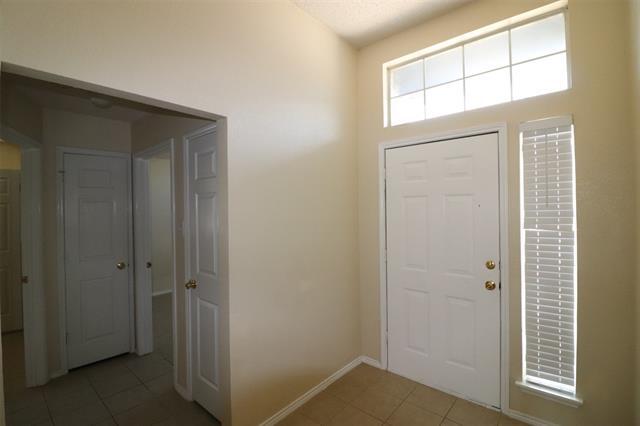 Building Photo - 5201 Highbank Dr