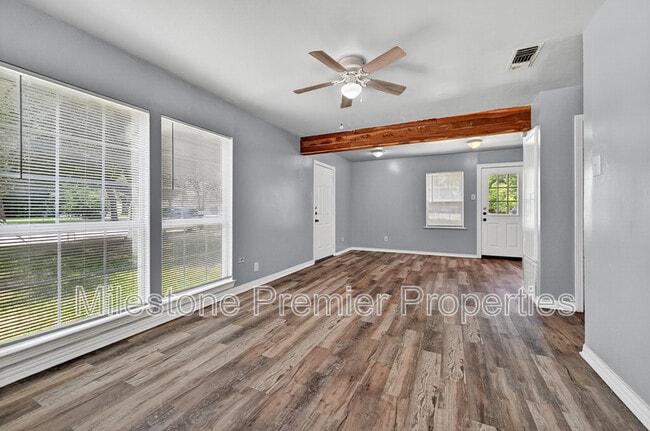Building Photo - 401 S Contemporary Dr