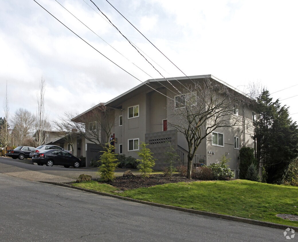 Primary Photo - Burlingame Terrace