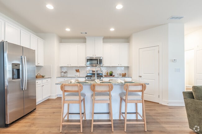 The Rabun - Kitchen - Haven at Parkway Pointe