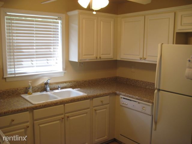 Building Photo - 2 br, 1 bath Condo - 516 Arlington Dr Apt B1