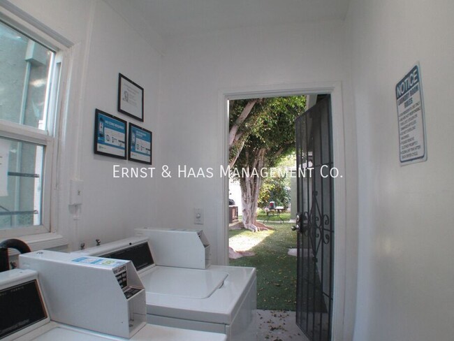 Building Photo - Lovely 1 Bedroom Apartment in Prime Bixby ...