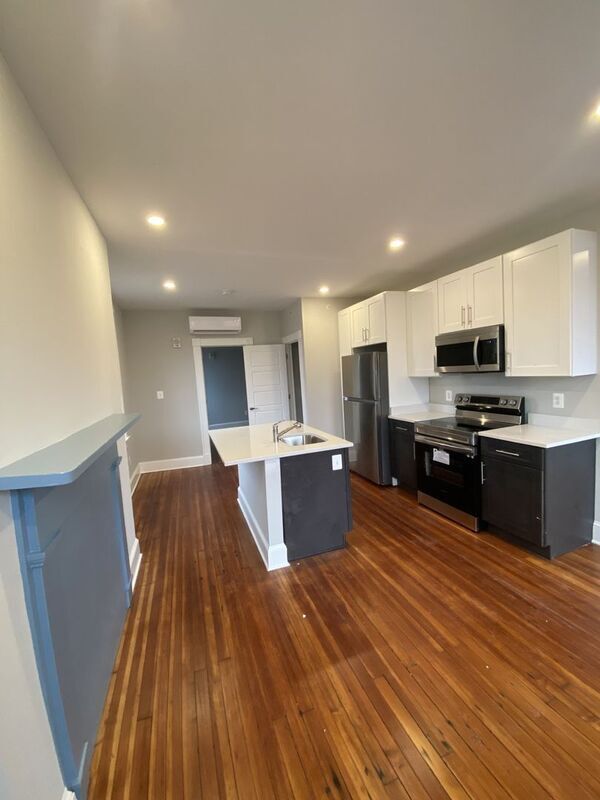 911 S Ellwood Ave Unit 3, South, MD 21224 Condo for Rent in South, MD