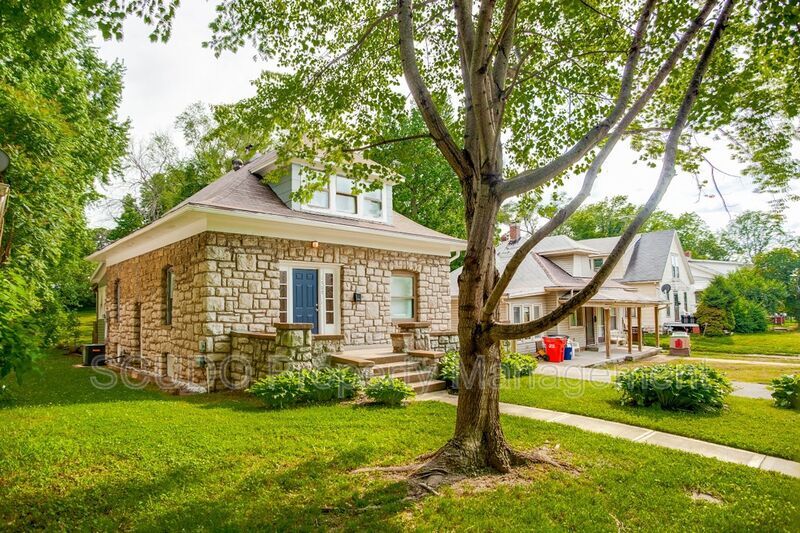 Foto principal - 1505 W Walnut St