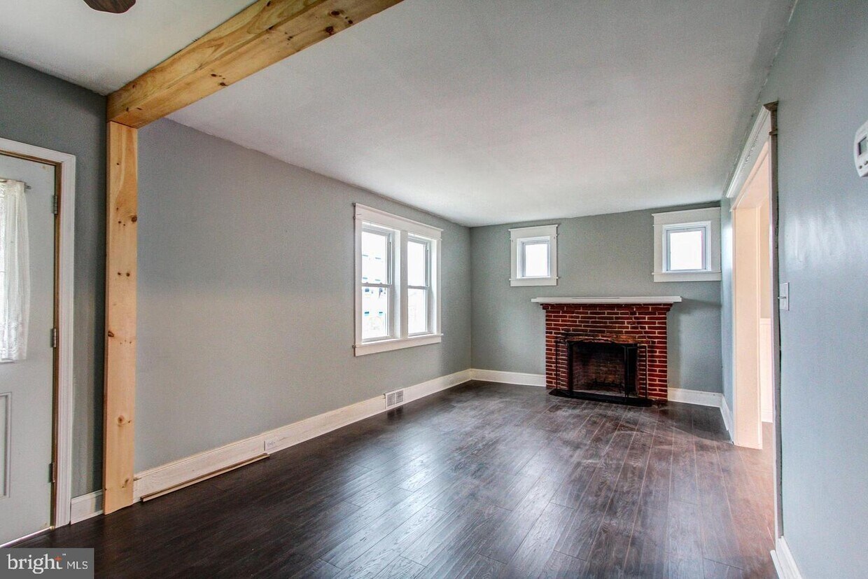 204 Egypt Rd, Mont Clare, PA 19453 House Rental in Mont Clare, PA