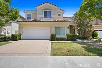 Building Photo - 44 Calavera
