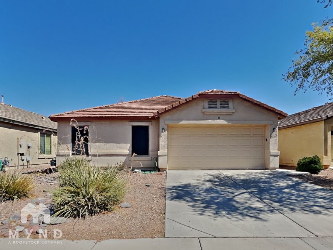 Foto principal - 40768 W Sanders Way