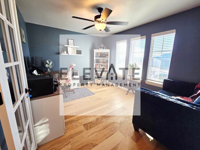 Foto del edificio - 1101 Sawmill Rd