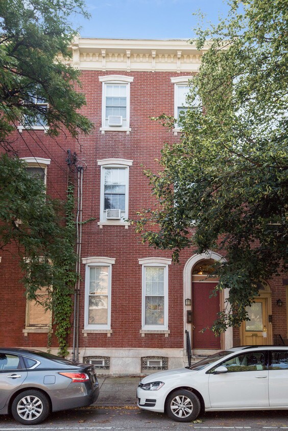 Primary Photo - 849 N 5th St