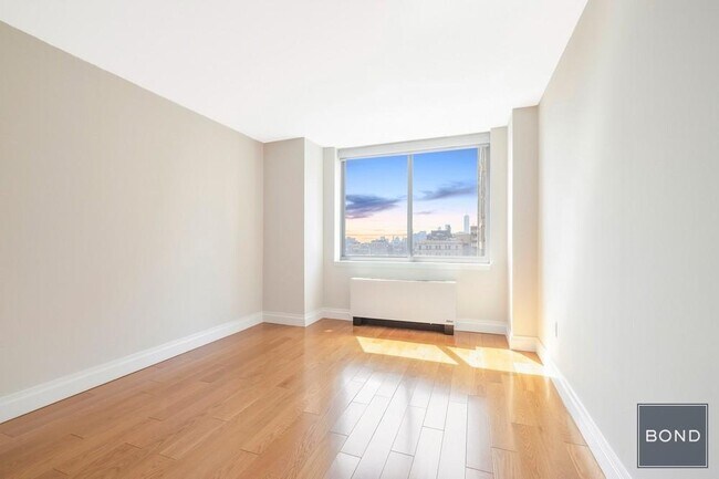 Foto del edificio - 776 Sixth Avenue